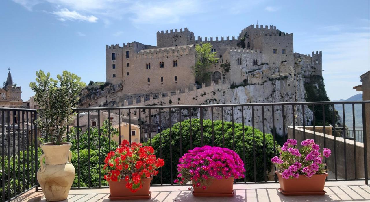 Villetta In Centro Storico Caccamo Eksteriør bilde